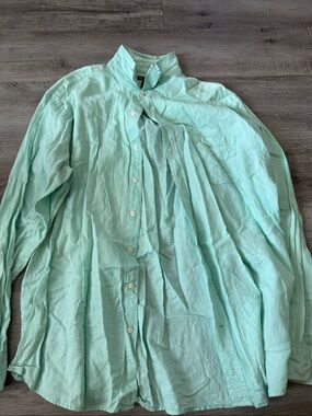 GAP Mint Green Men’s Button-Up Shirt